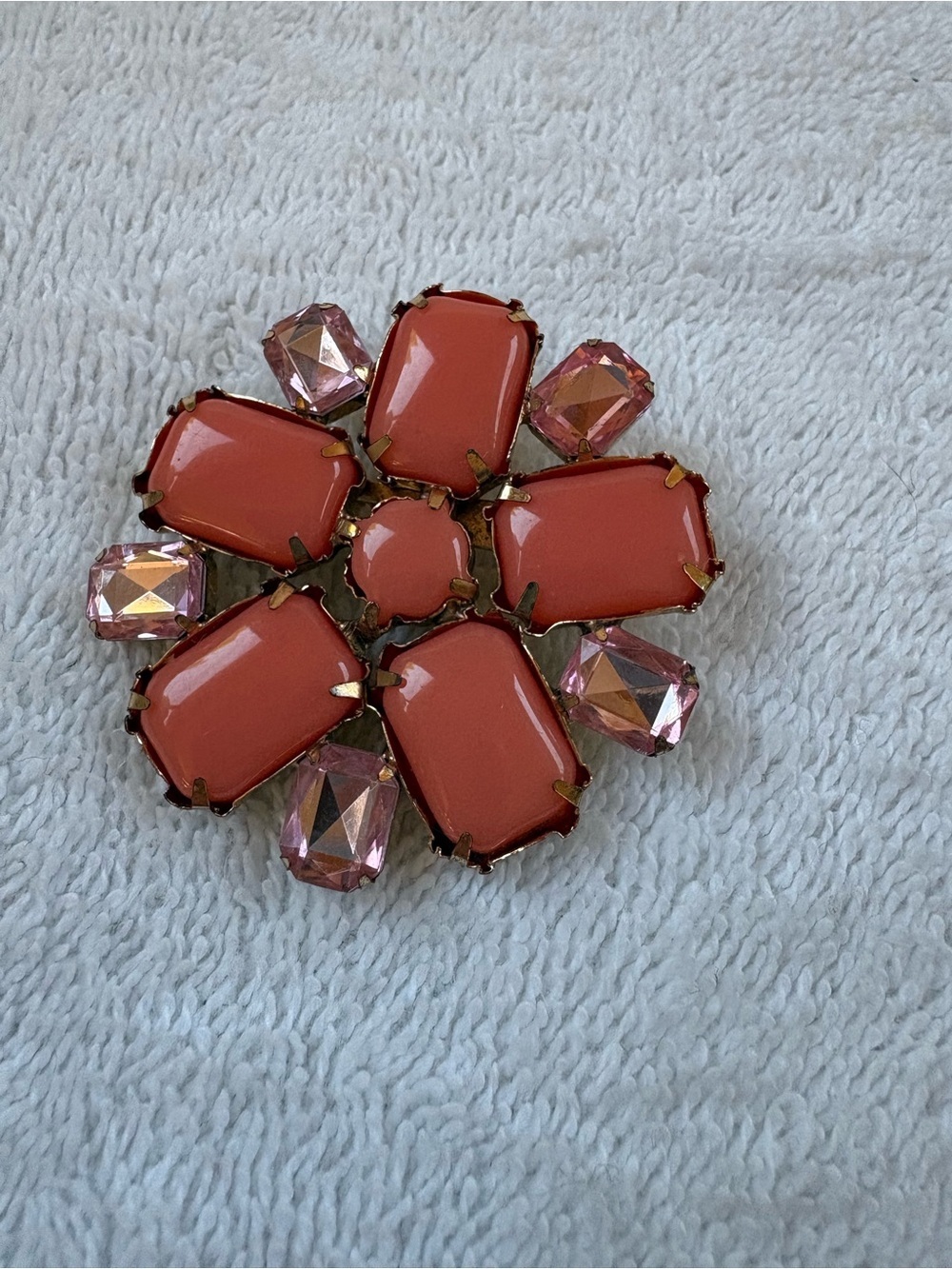 Vintage Coral & Pink Rhinestone
Floral Brooch - Mid Century Gold
Tone